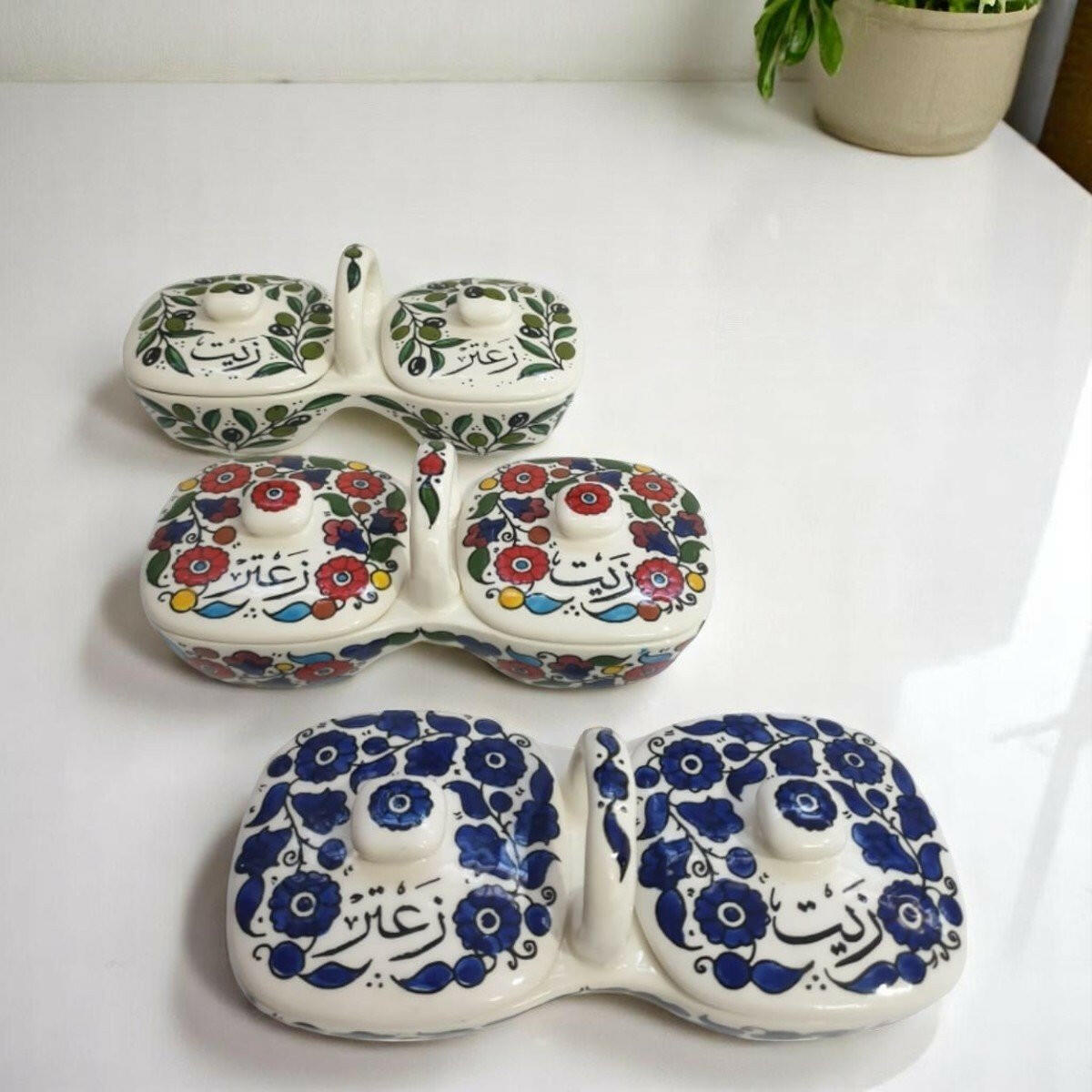 Olive Oil and Zaatar Plates Set.