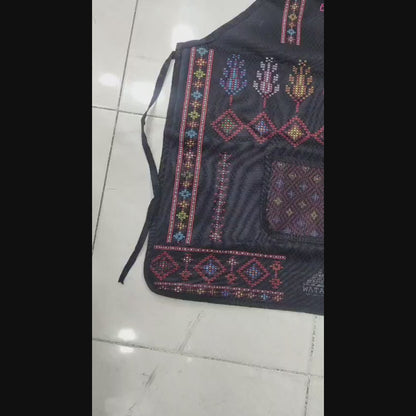Tatreez Apron – Ramallah Thob Style - Cooking Apron for Home Chefs - Mini