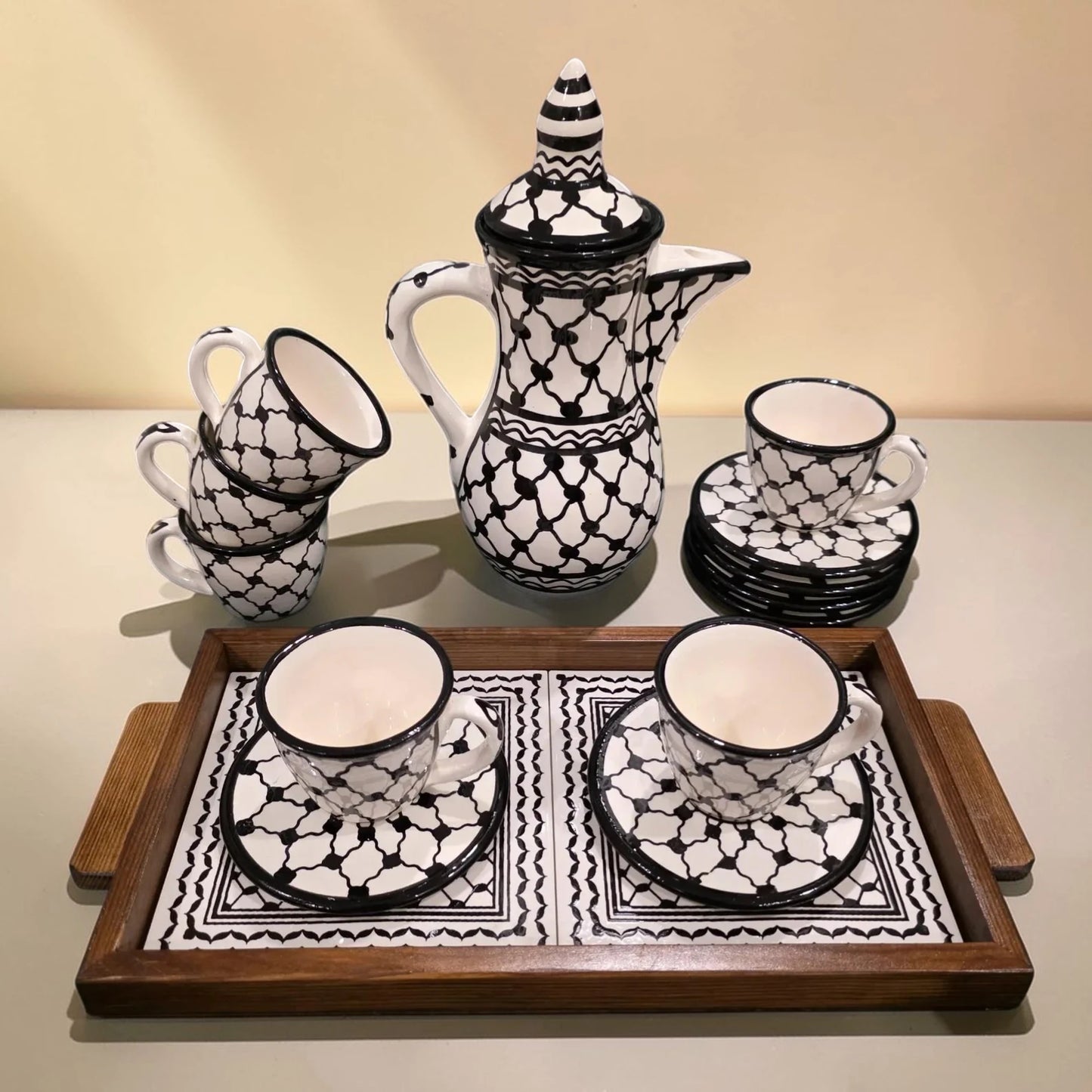 Palestinian Keffiyeh Coffee Bundle with Rectangle Tray