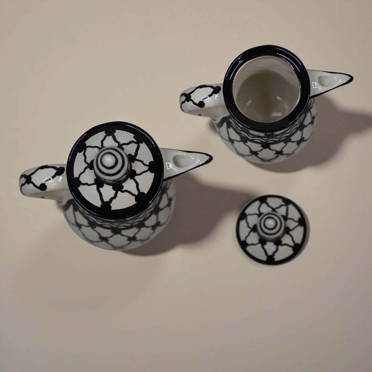 Palestinian Coffee Jug 17x17x26 cm