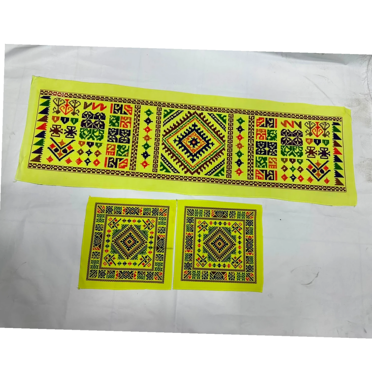 Living Room Tablecloth Set – ASIC Gold color