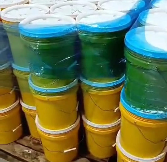 Tulkarm Green Olives bulk – Handpicked Palestinian olives in a 9KG bucket, naturally pickled with lemon and herbs
